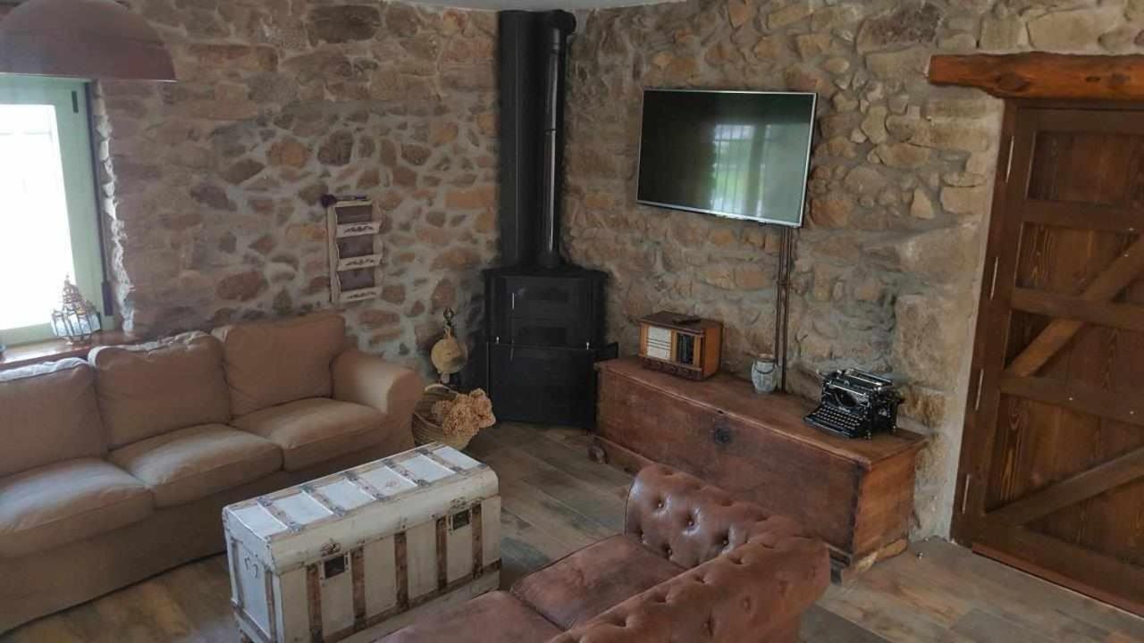 Casa Rural Rojo Del Tietar Ла-Иглесуэла Экстерьер фото